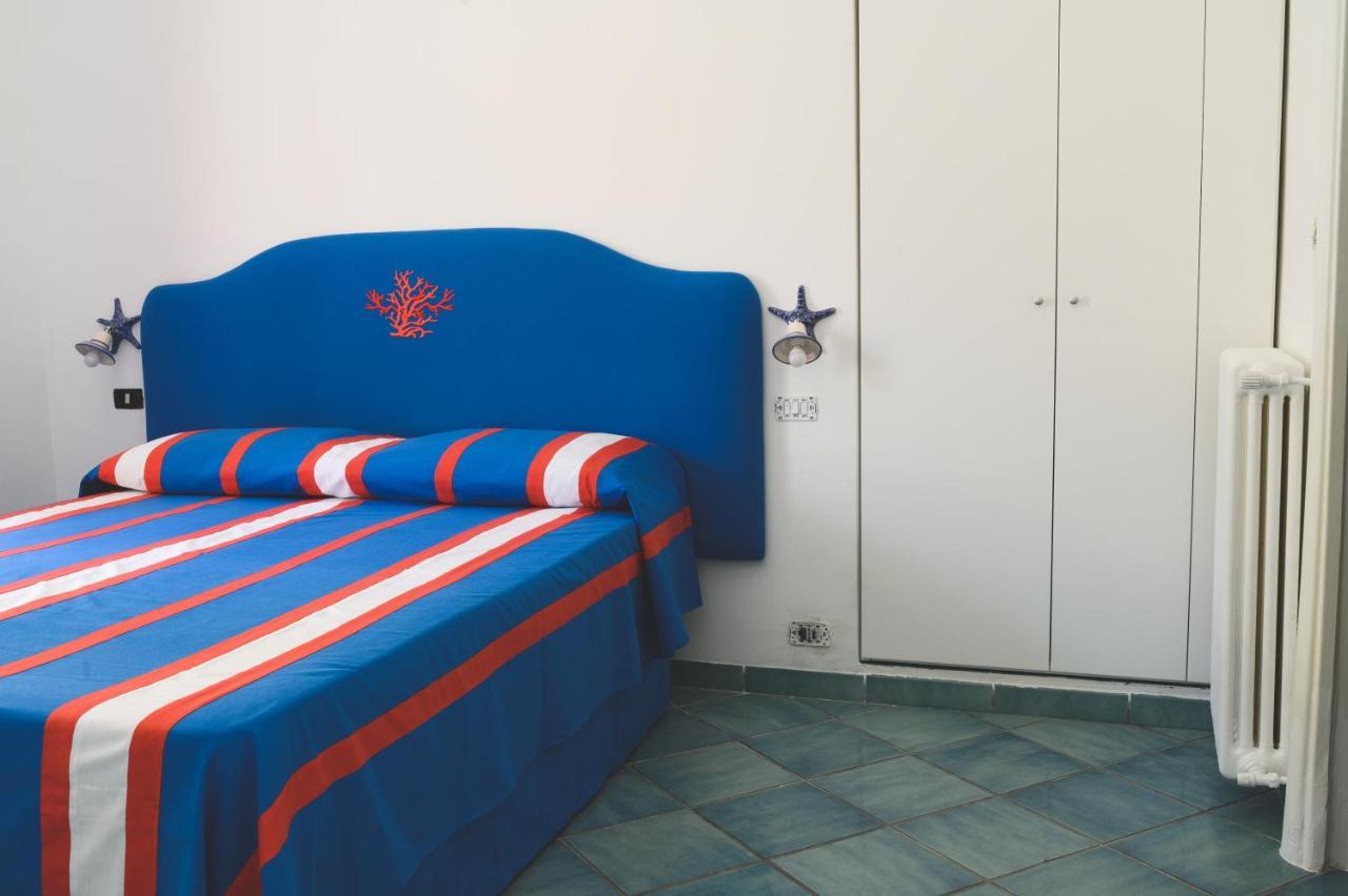 Parco Augusto Bed & Breakfast Капри Екстериор снимка